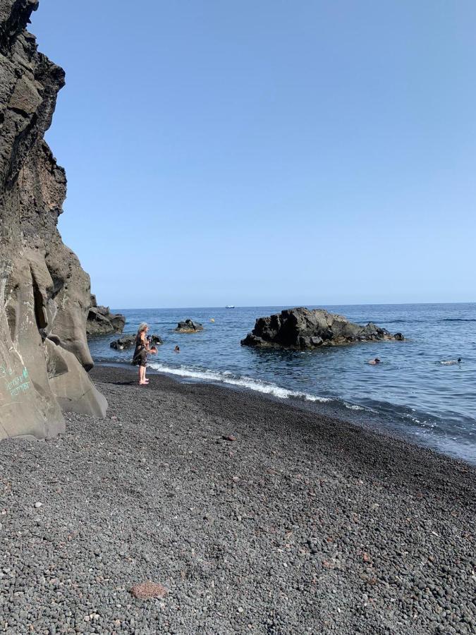 La Rosamarina Hotell Stromboli Exteriör bild
