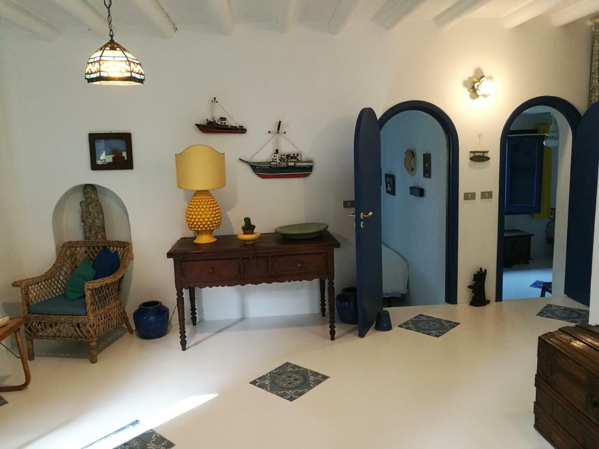 La Rosamarina Hotell Stromboli Exteriör bild